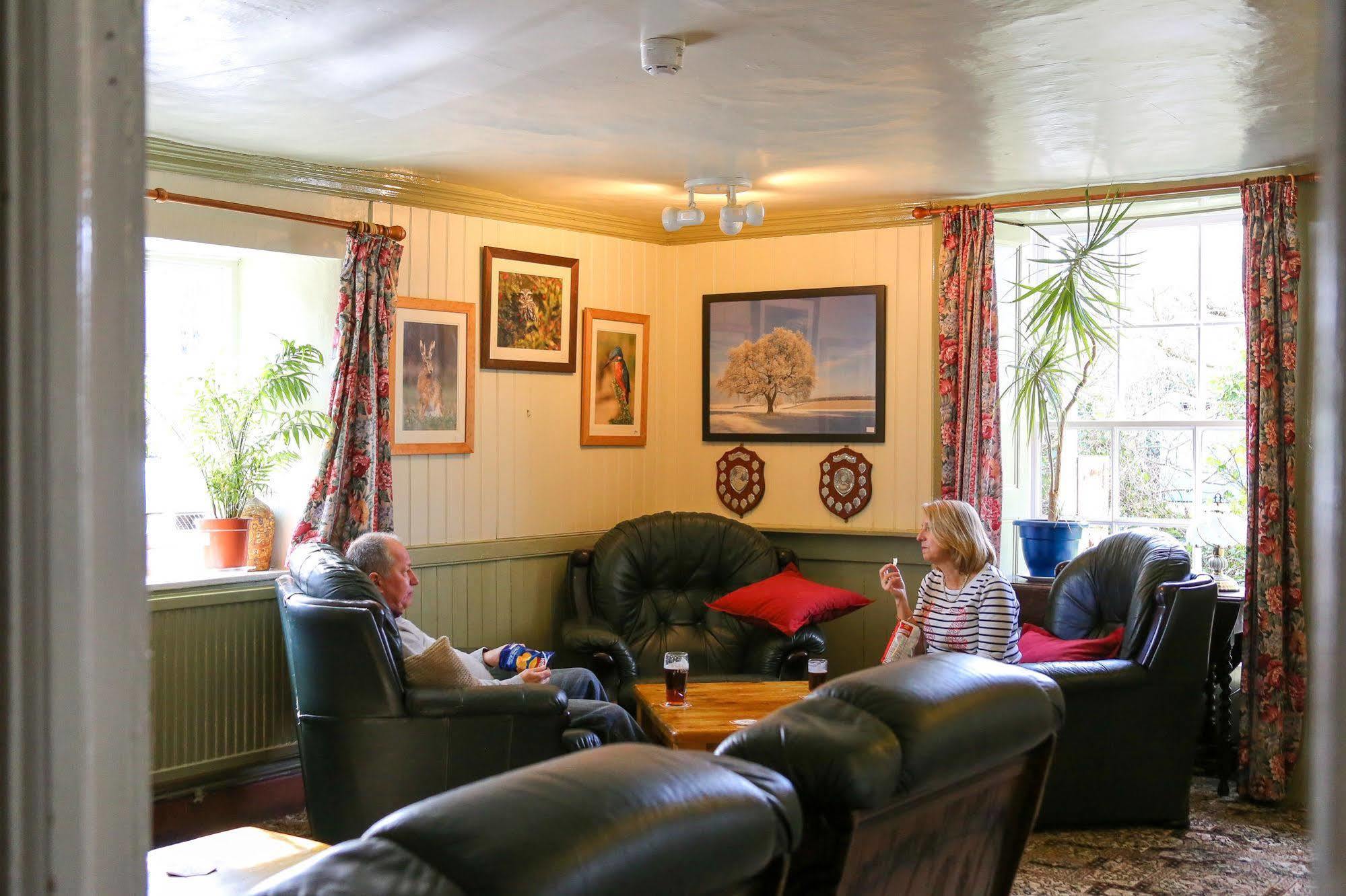 The Crown Inn Gayton  Exteriér fotografie